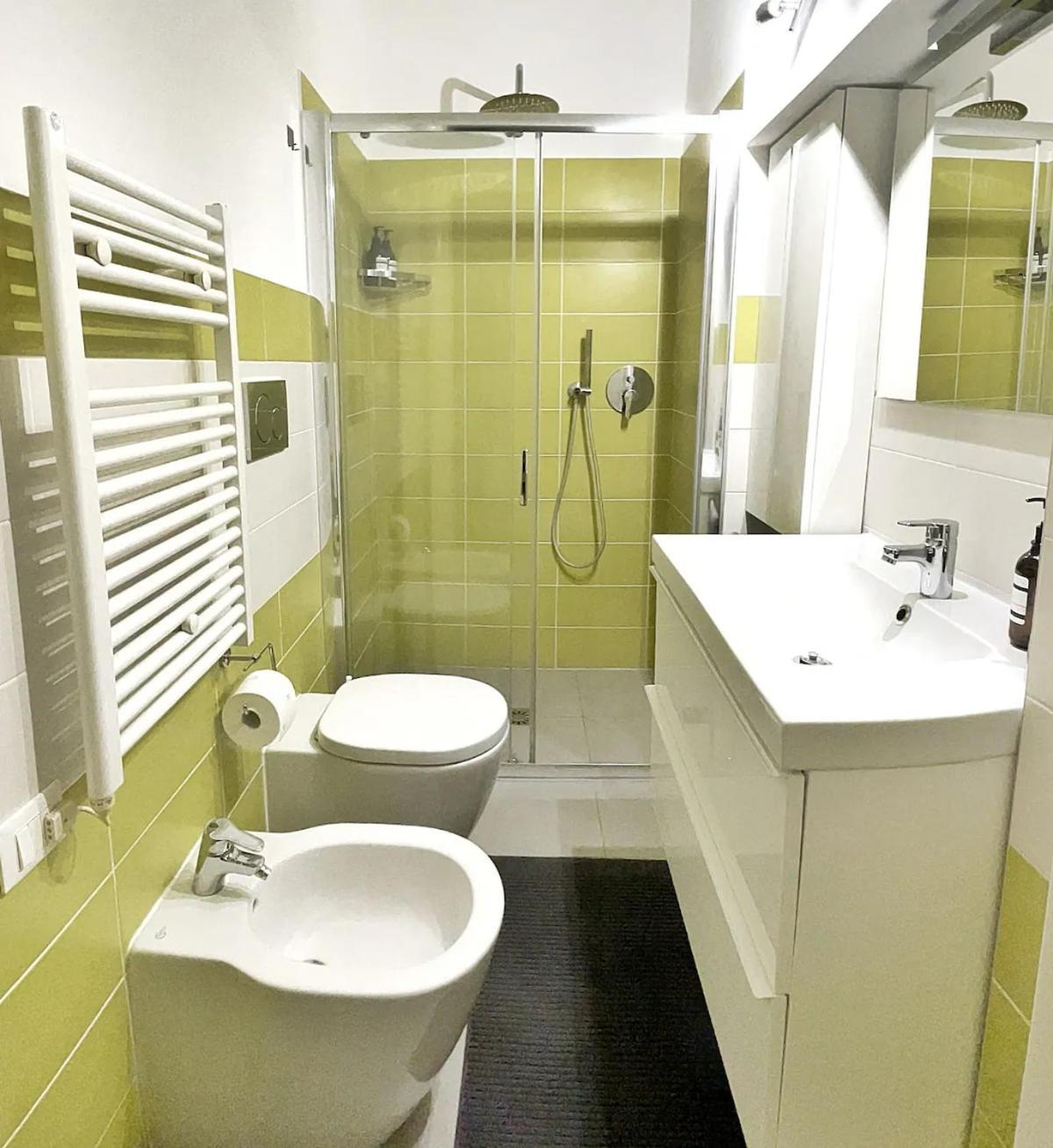 Appartement Ampio E Accogliente Bilocale - Fara 1, Porta Nuova Milaan